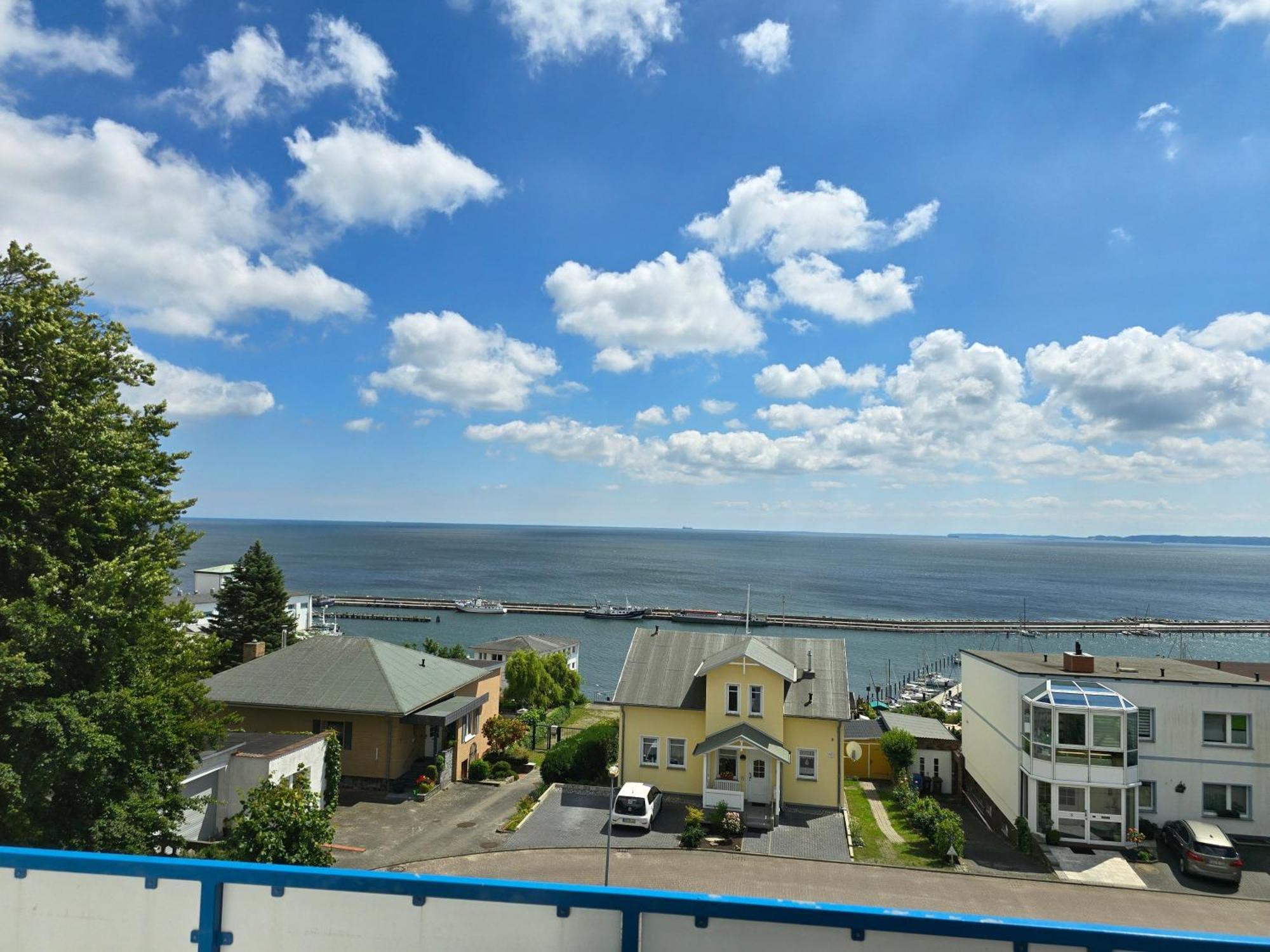 Ferienwohnung Lorenz Sassnitz Bagian luar foto