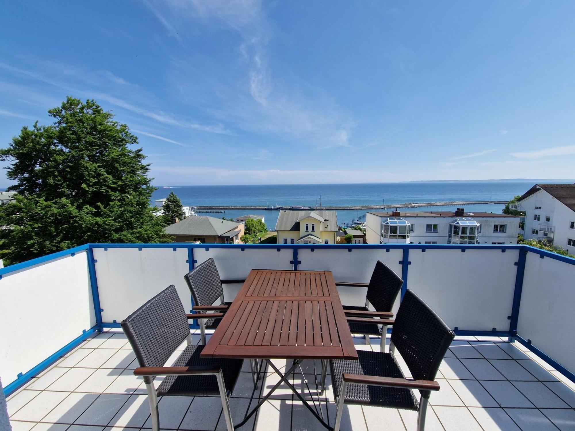Ferienwohnung Lorenz Sassnitz Bagian luar foto